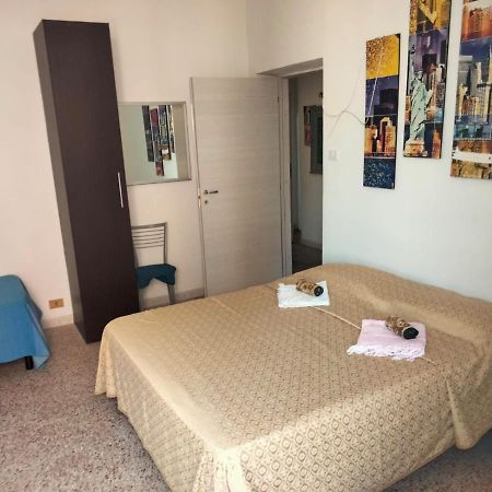 Central Station Low Cost Рим Экстерьер фото