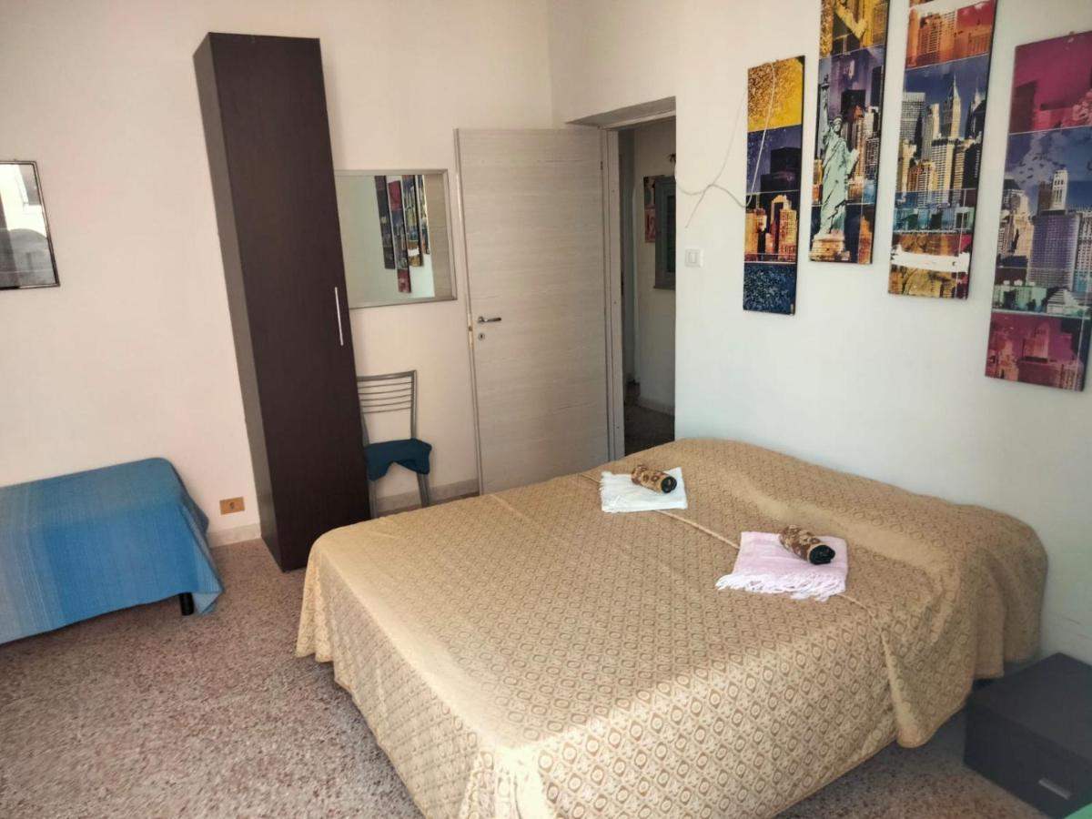 Central Station Low Cost Рим Экстерьер фото